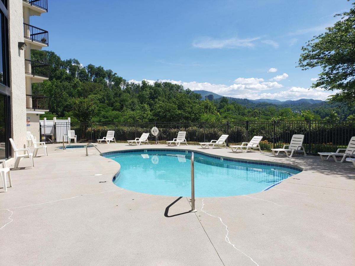 Gatlinburg Chateau Condo 302 Exterior photo